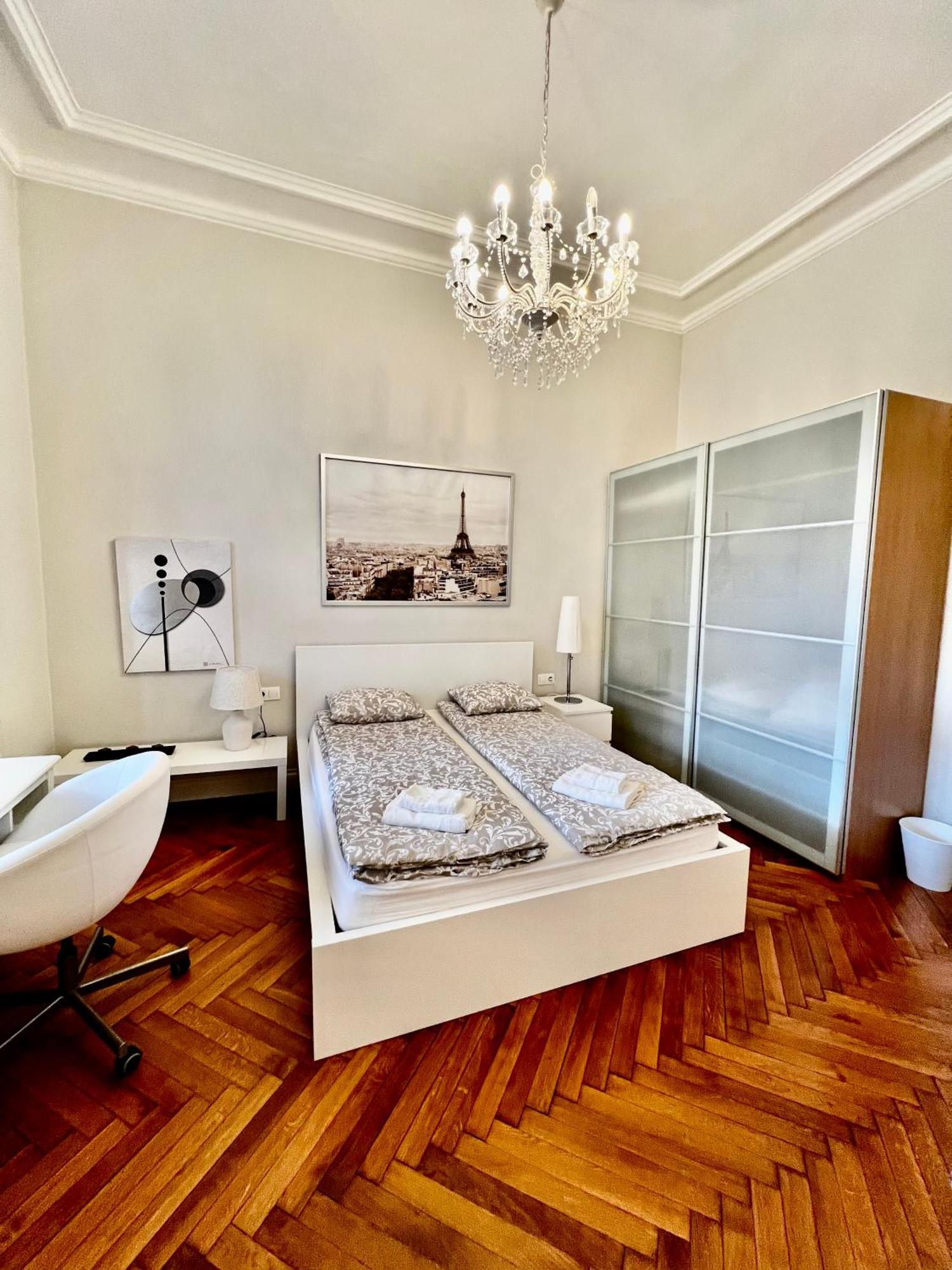Four Reasons Apartment Praga Esterno foto