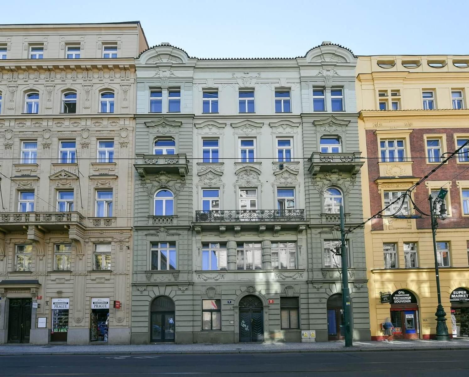 Four Reasons Apartment Praga Esterno foto